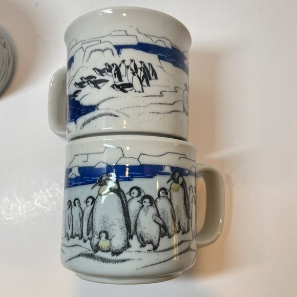 Set Of 4 Vintage Penguin Design Ceramic Coffee Mugs With Arctic Scene - 8 Oz Cap - Picture 4 of 9